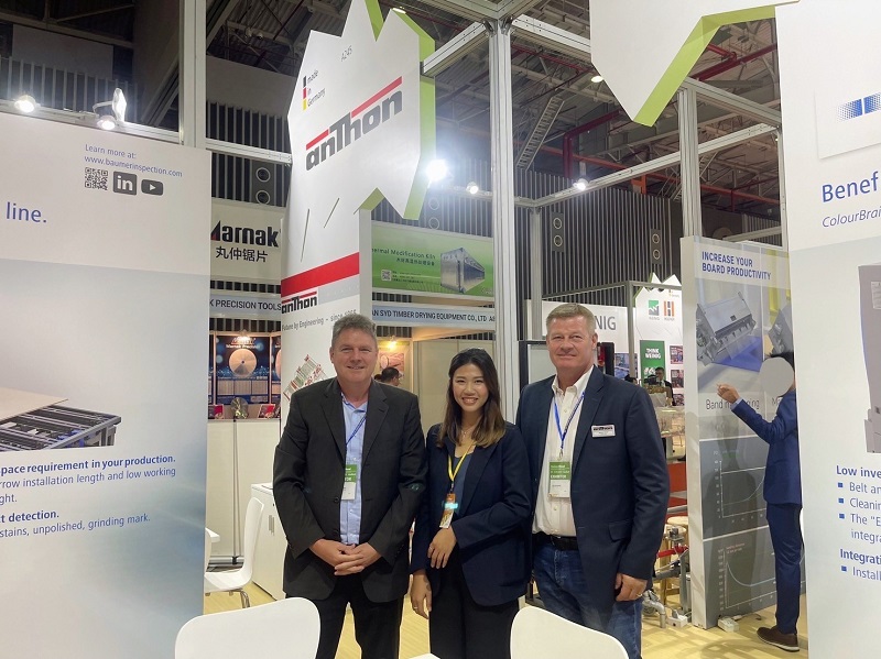 At VietnamWood 2023, the TIWF team met with Mr. Stefan from Baumer Inspection GmbH and Mr. Wilhelm from Anthon Asia Pte. Ltd. We shared valuable insights and exciting business possibilities between the German and Thai woodworking & furniture industries.